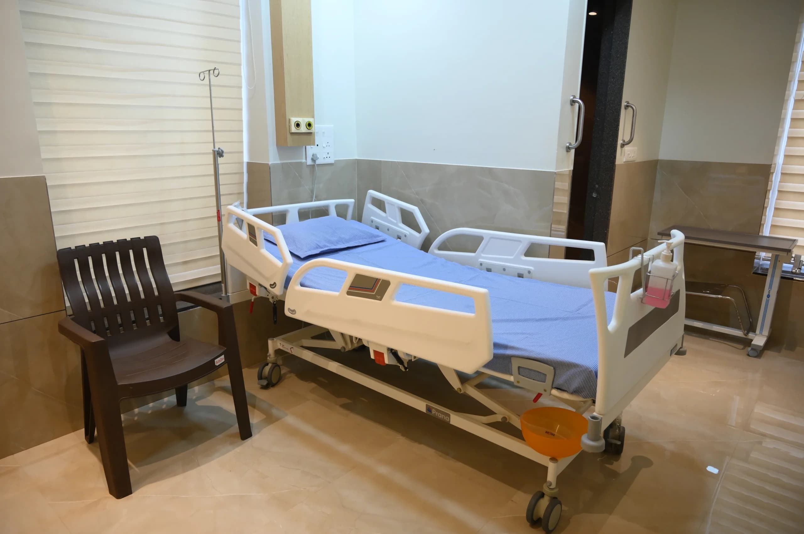 Six Sigma Hospital deluxe room